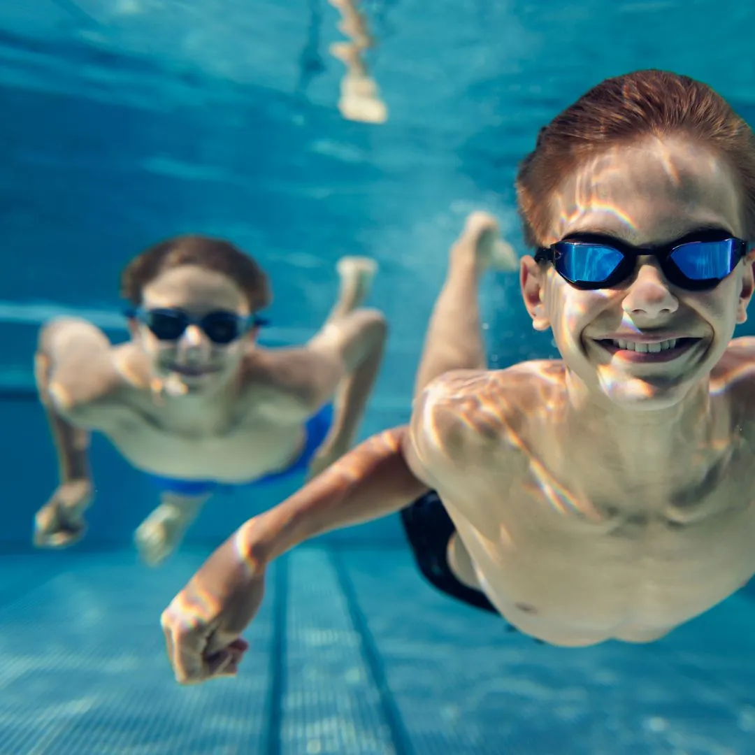 Dzieciaki przy ognisku